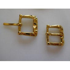 Metallisolki 17x15 mm, 10-12 mm:n hihnalle, kullanvärinen